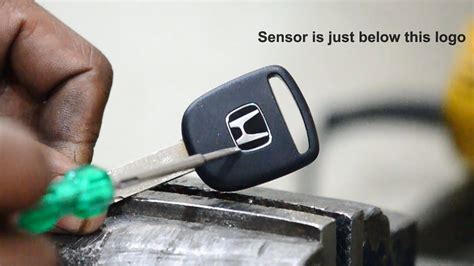 how to remove rfid chip from honda key|Honda key extract sensor.